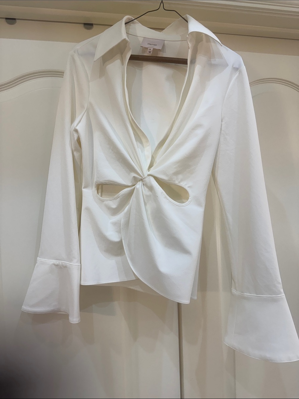 cinq a sept White Twist-Cut Collared Button-Down Top